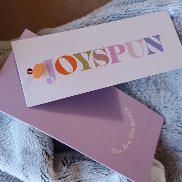 Joyspun NWT gray crop hoodie with Penguin size 0-2 XS - Picture 5 of 11